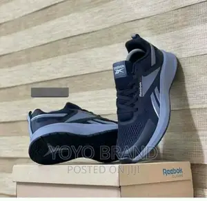 Photo - Orginal Fashion Reebok Sneker