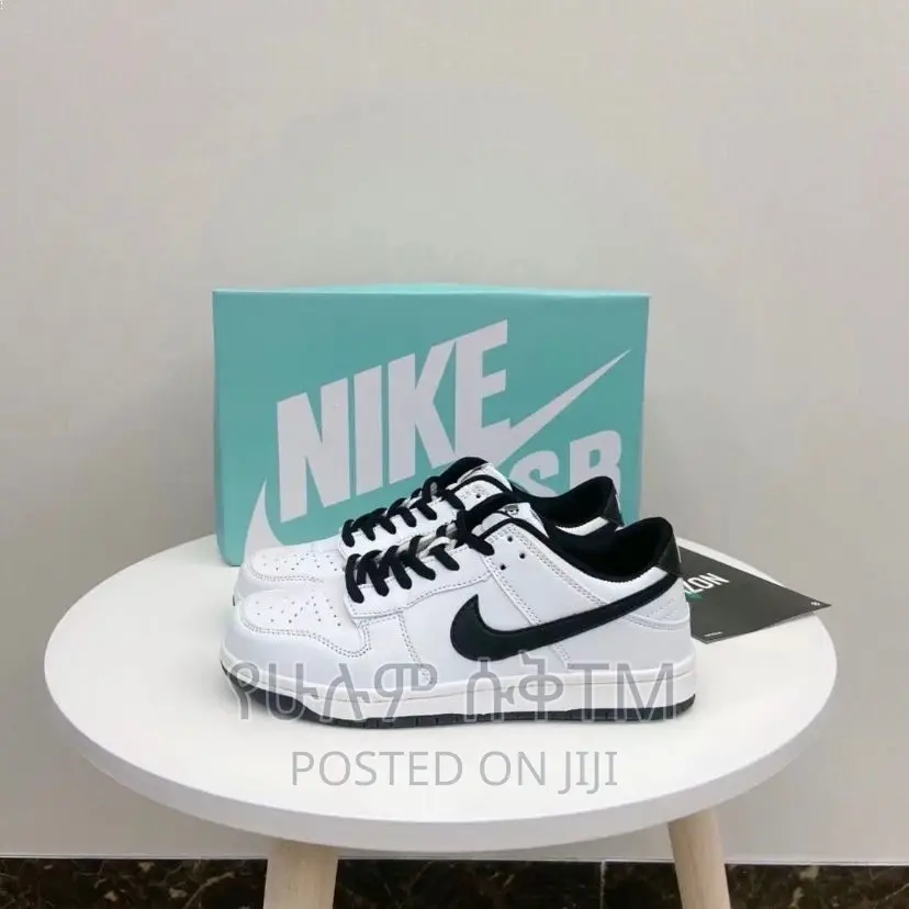 Original Nike Dunk Low Shoe