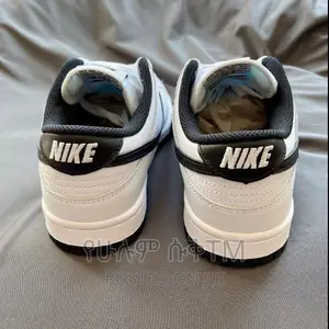 Original Nike Dunk Low Shoe