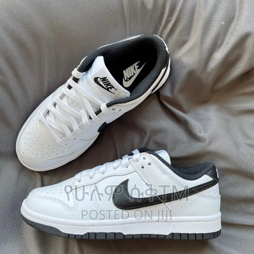 Original Nike Dunk Low Shoe