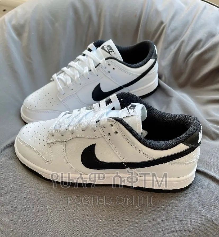Original Nike Dunk Low Shoe