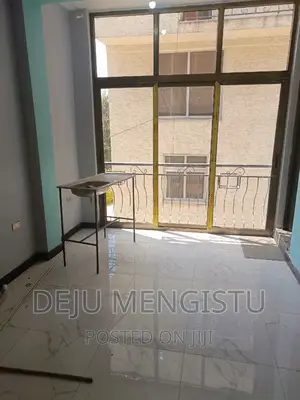 1bdrm House in ሰባ ሁለት, Bole for rent