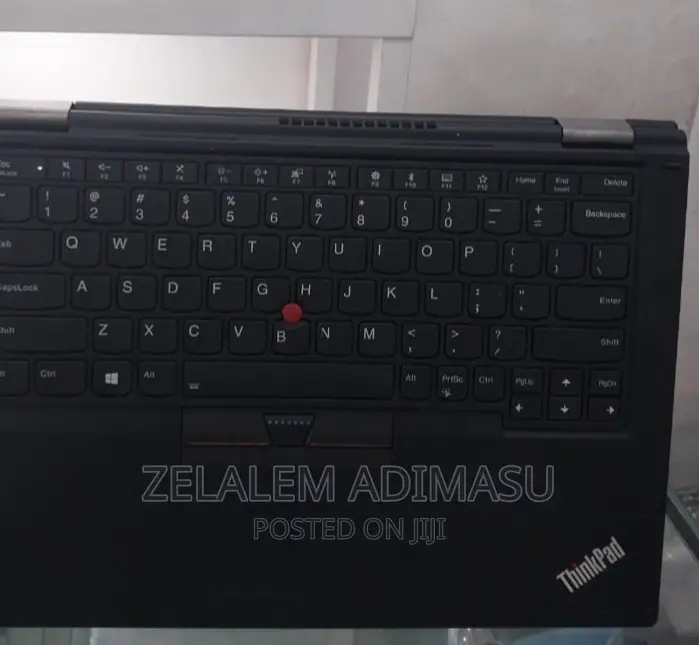 New Laptop Lenovo ThinkPad Yoga 8GB Intel Core I7 SSD 512GB