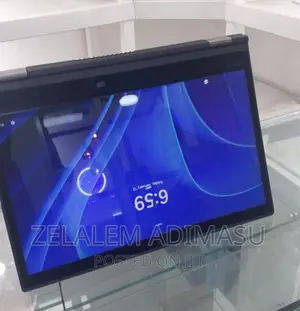 New Laptop Lenovo ThinkPad Yoga 8GB Intel Core I7 SSD 512GB