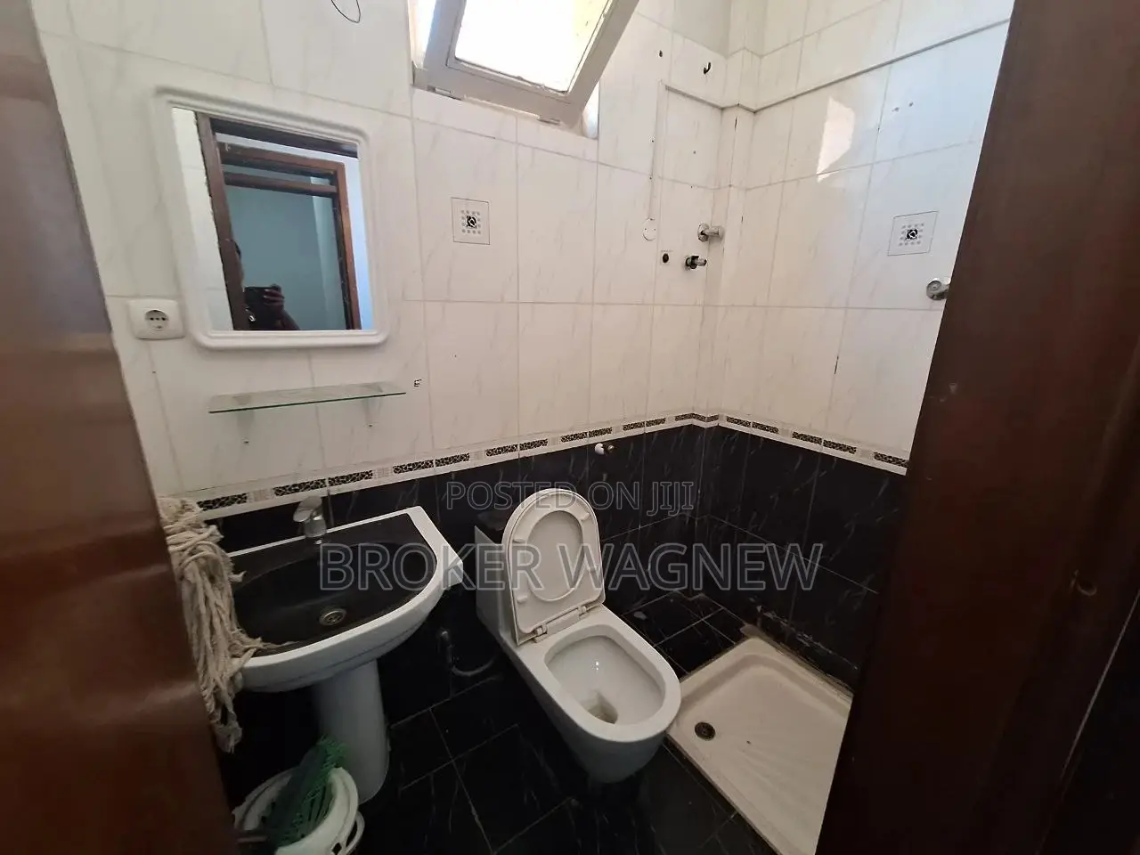 Furnished 2bdrm Apartment in Bole for rent