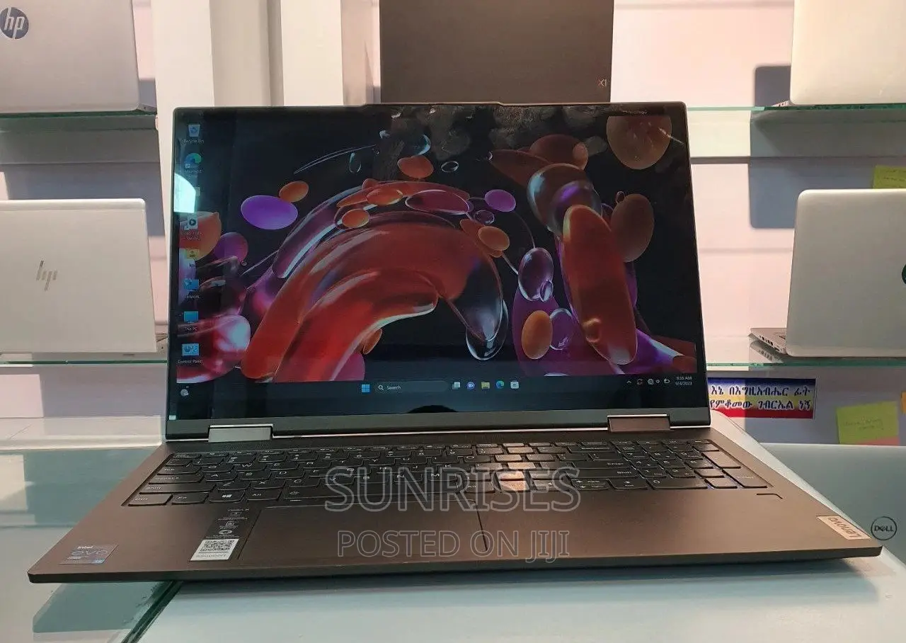 New Laptop Lenovo Yoga 710 12GB Intel Core I7 SSD 512GB