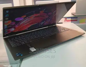 New Laptop Lenovo Yoga 710 12GB Intel Core I7 SSD 512GB