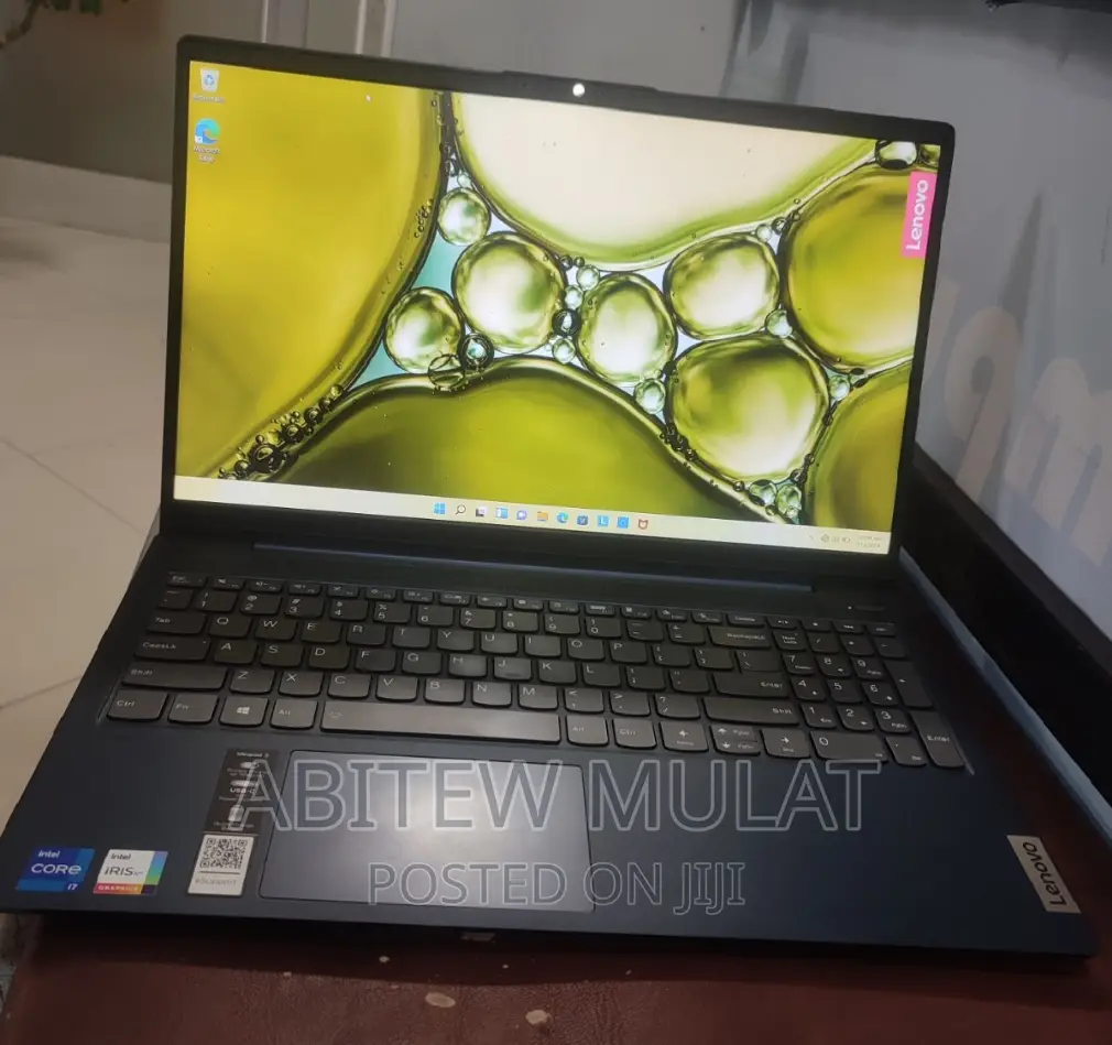 New Laptop Lenovo IdeaPad Flex 15 12GB Intel Core I7 SSD 512GB