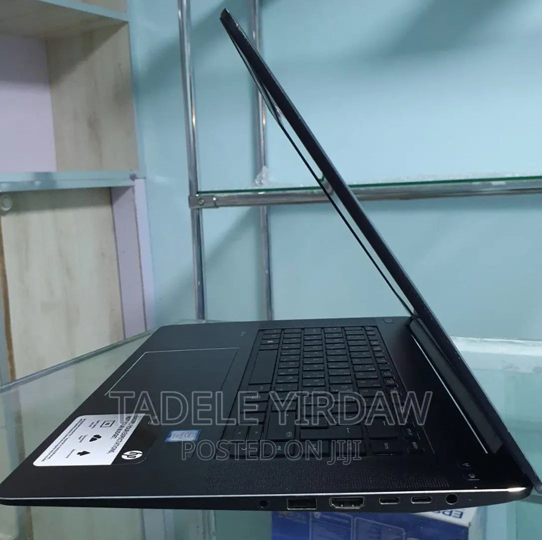 New Laptop HP ZBook Studio 16GB Intel Core I7 SSD 512GB