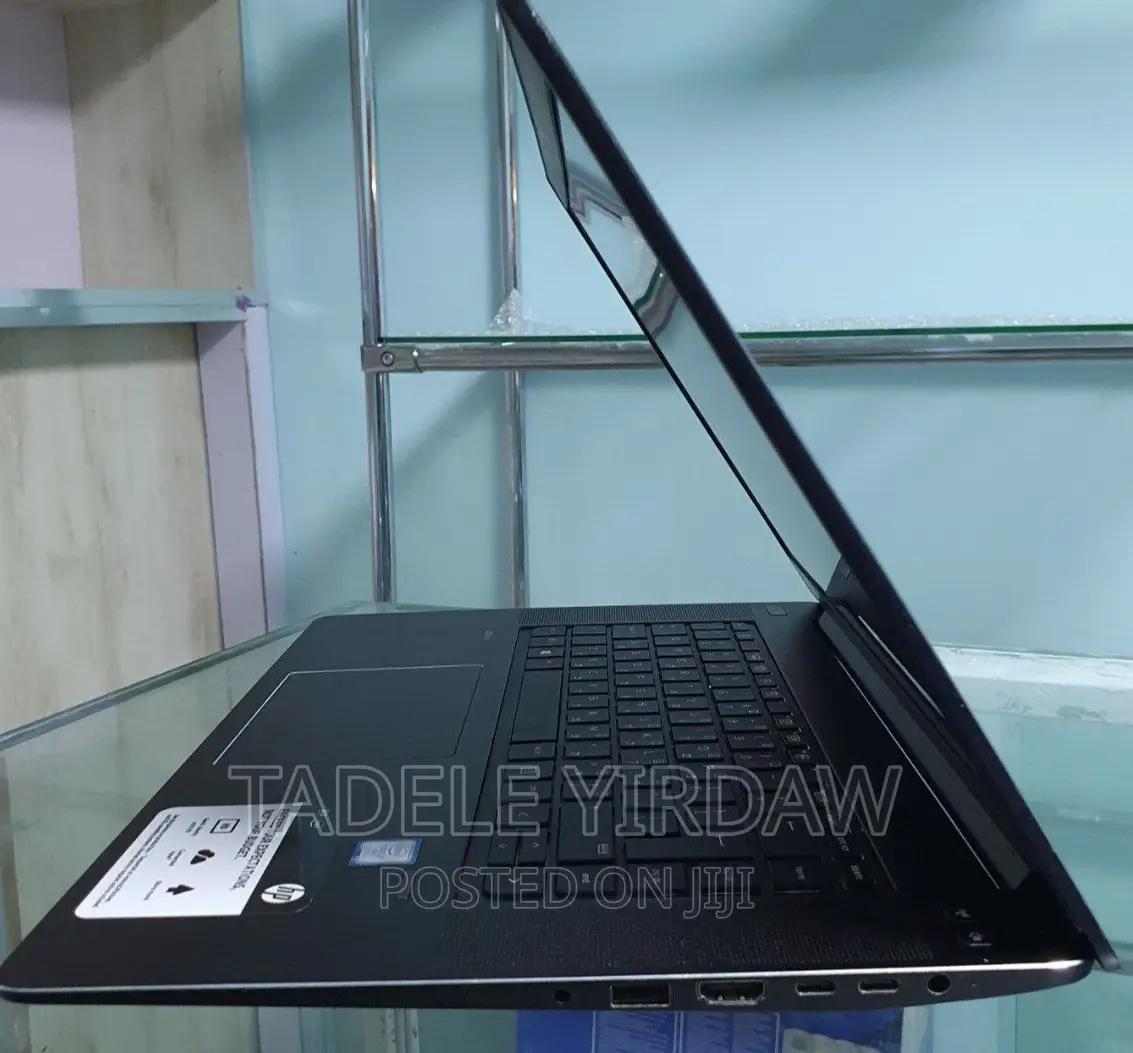 New Laptop HP ZBook Studio 16GB Intel Core I7 SSD 512GB