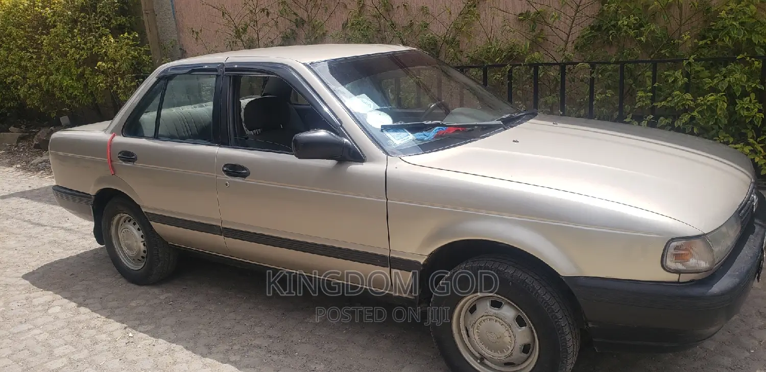 Nissan Sunny B13 Sedan 1.3 1991 Silver