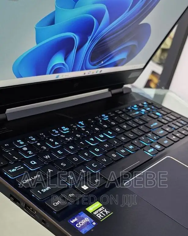 New Laptop Acer Predator Helios 300 16GB Intel Core I9 SSD 1T