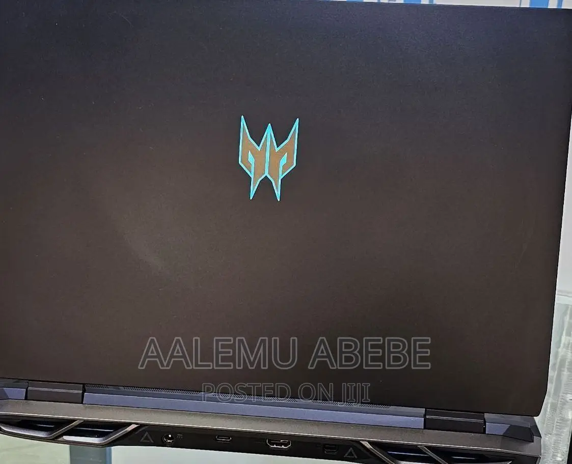 New Laptop Acer Predator Helios 300 16GB Intel Core I9 SSD 1T