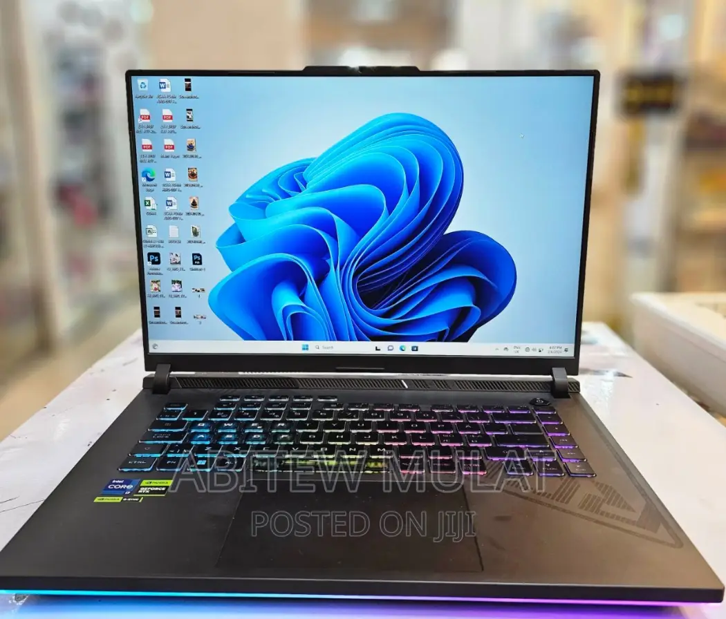 New Laptop Asus ROG Strix G16 G614 16GB Intel Core I7 SSD 1T