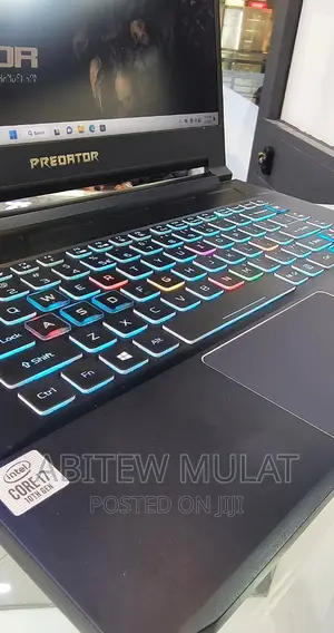 New Laptop Acer Predator Triton 500 SE 16GB Intel Core I7 SSD 1T