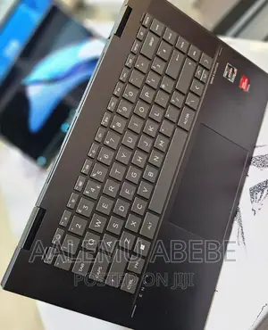 New Laptop HP Envy X360 8GB AMD Ryzen 5 SSD 512GB