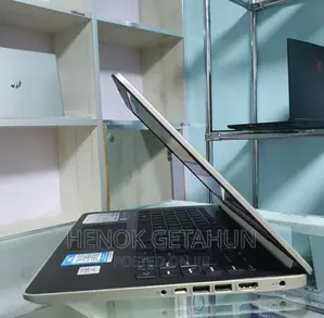 New Laptop HP Stream Notebook 8GB Intel Core i5 SSD 256GB