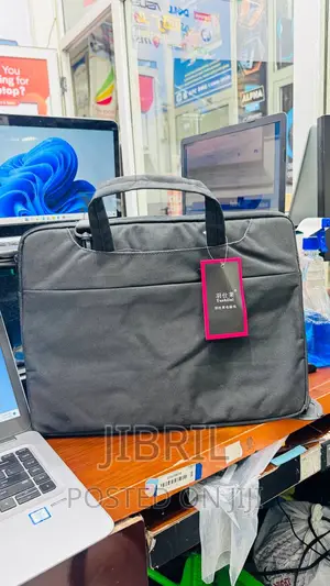 Photo - Brand New Laptop Bags US Standard