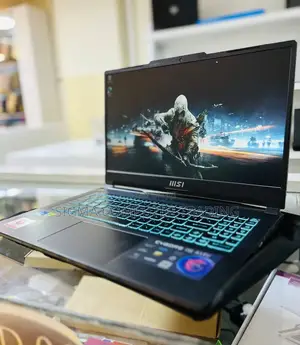 New Laptop MSI GE66 Raider 16GB Intel Core I7 SSD 512GB