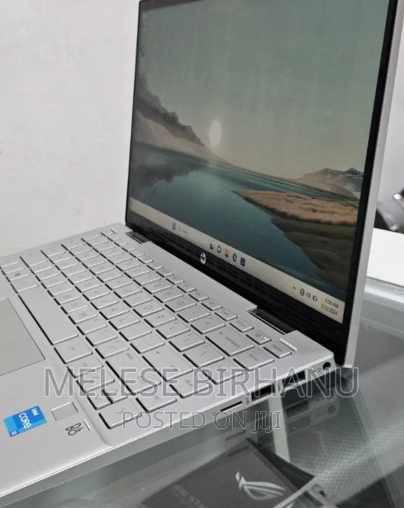 New Laptop HP Pavilion X360 14 8GB Intel Core I3 SSD 256GB