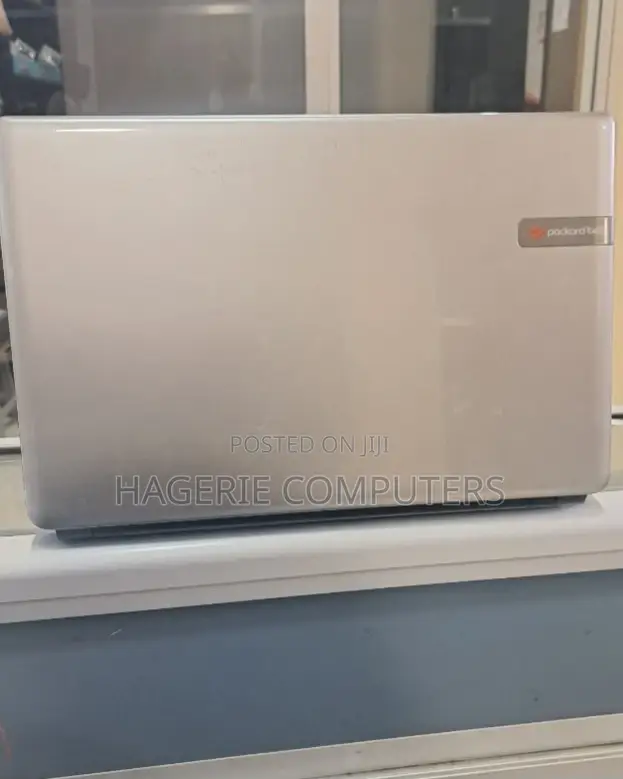 New Laptop Packard Bell 4GB Intel Core I3 HDD 500GB