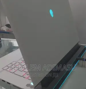 New Laptop Alienware Area-51m 16GB Intel Core I7 SSD 512GB