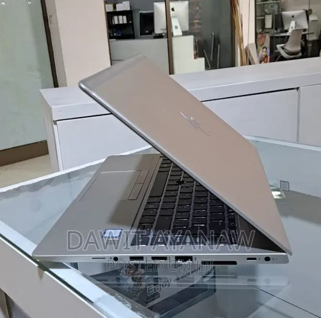 New Laptop HP 16GB Intel Core I7 SSD 512GB