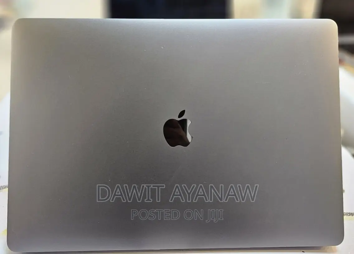 New Laptop Apple MacBook Pro 2016 16GB Intel Core I7 SSD 1T