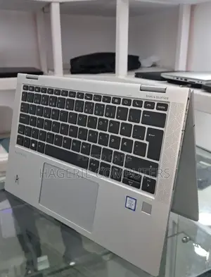 Laptop HP EliteBook 830 G8 16GB Intel Core I5 SSD 512GB