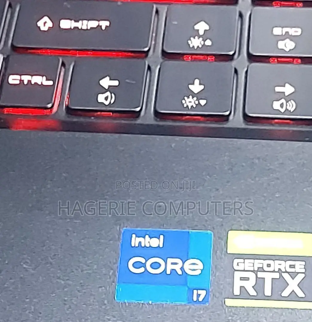 New Laptop MSI GP73 Leopard 8RD 16GB Intel Core I7 SSD 512GB