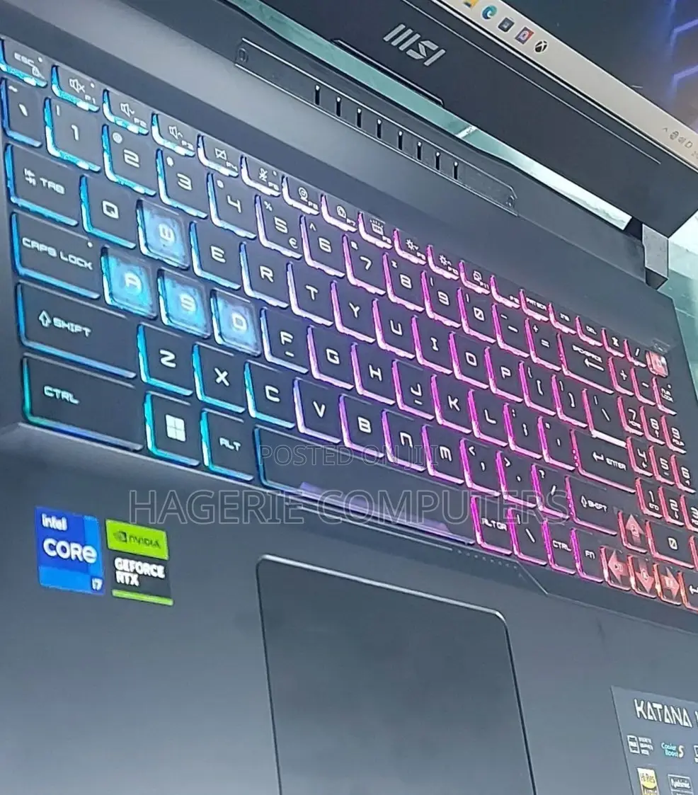 New Laptop MSI Katana 15 16GB Intel Core I7 SSD 1T