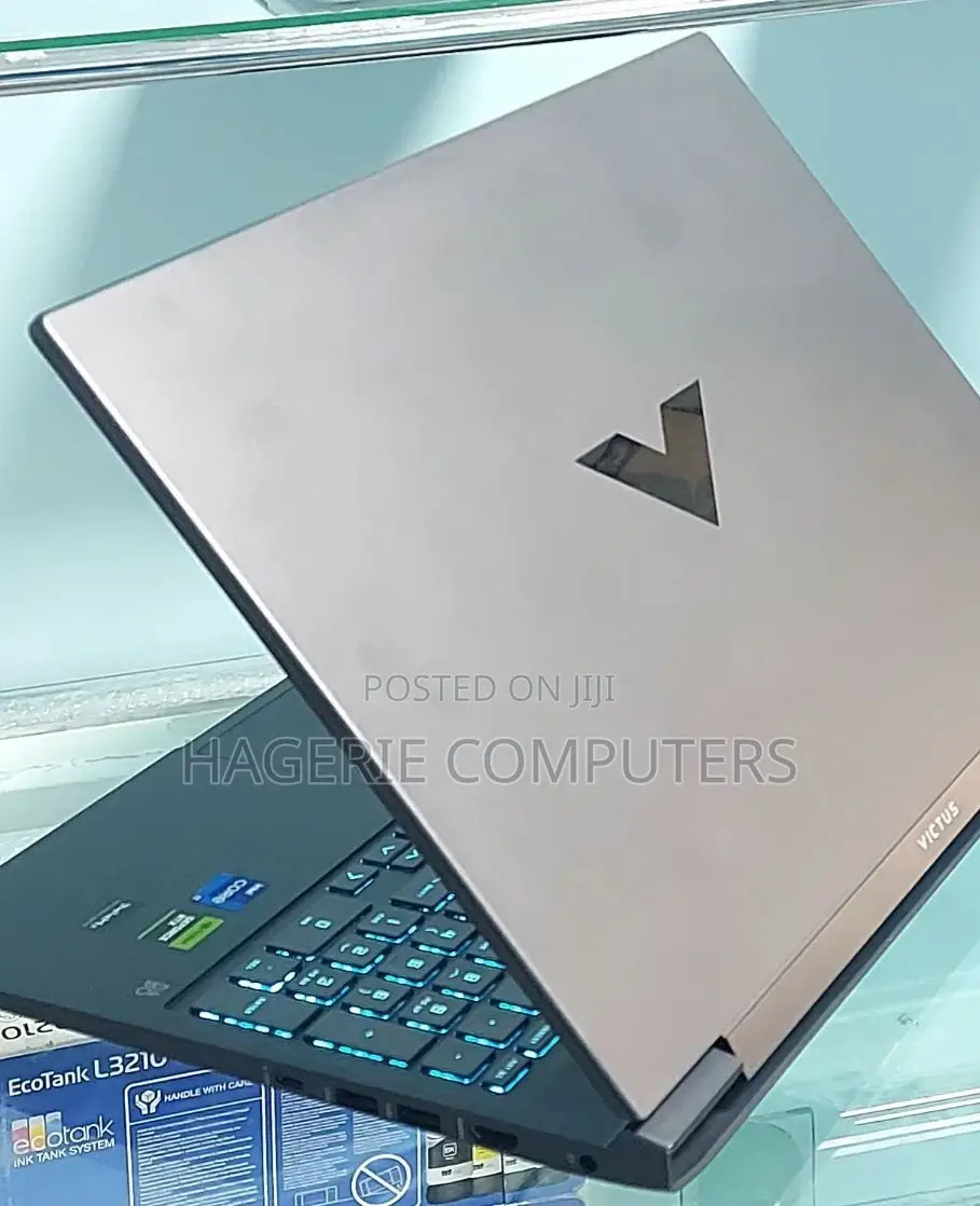 New Laptop HP Victus 16 16GB Intel Core I7 SSD 1T