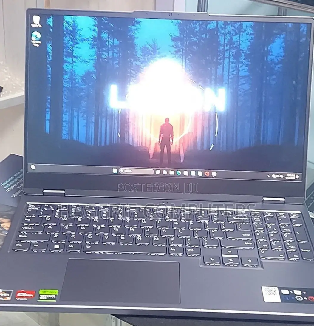 New Laptop Lenovo Legion 5 16GB AMD Ryzen 9 SSD 512GB
