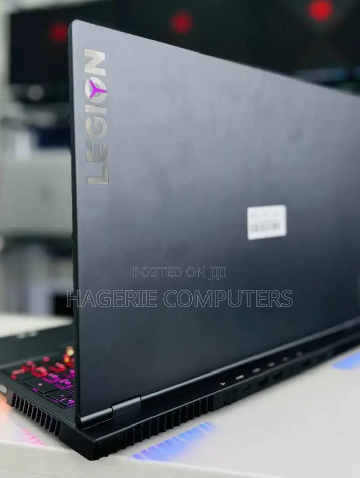 New Laptop Lenovo Legion 7 16GB AMD Ryzen 9 SSD 1T