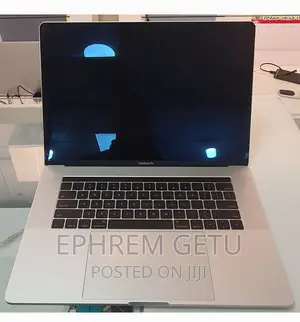 New Laptop Apple MacBook Pro 2018 16GB Intel Core I7 SSD 512GB
