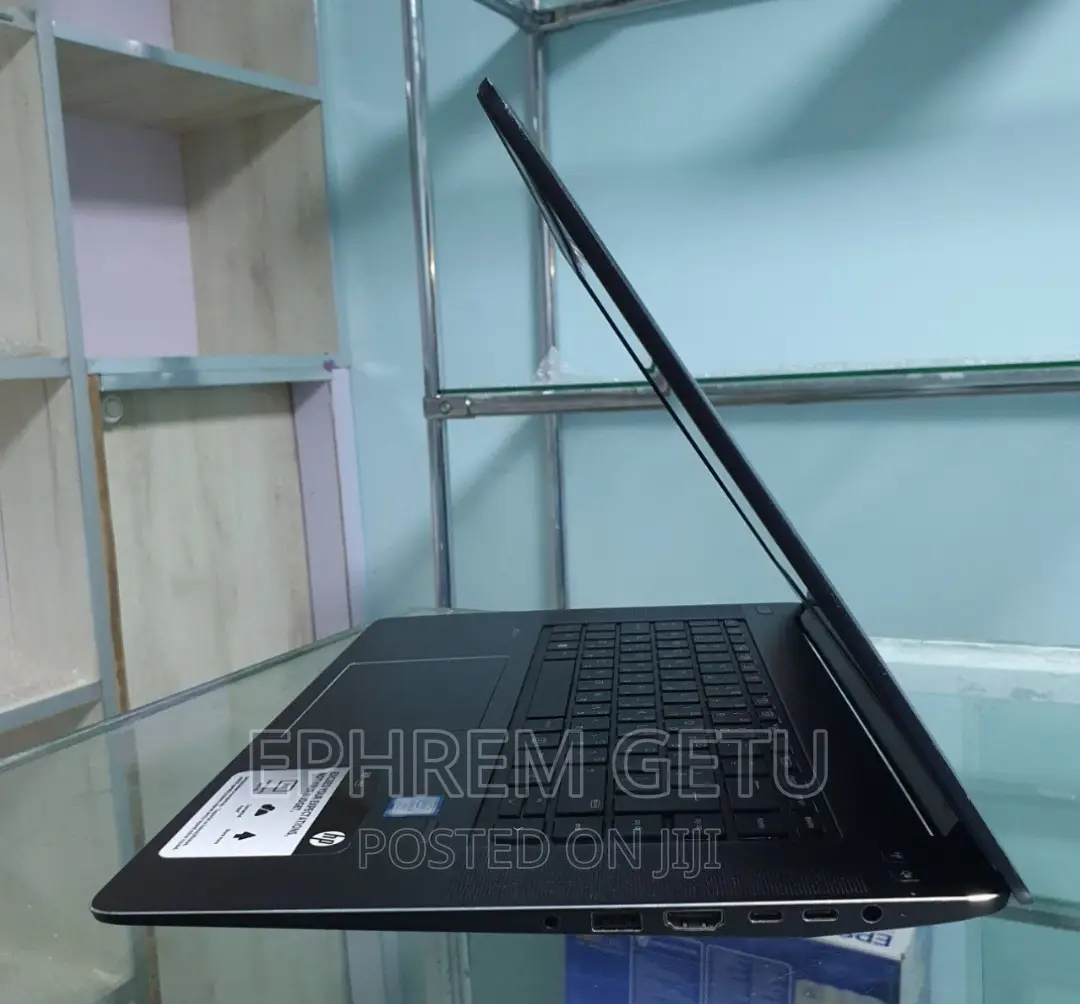 New Laptop HP ZBook Studio G4 16GB Intel Core I7 SSD 512GB