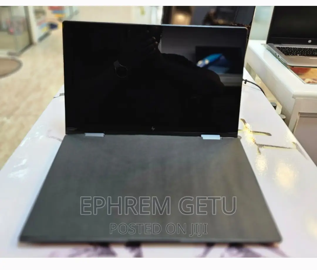 New Laptop HP Envy X360 8GB AMD Ryzen 5 SSD 512GB