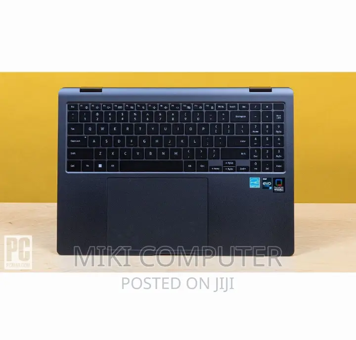 New Samsung Galaxy Book3 Pro 360 16" 16GB Intel Core I7 SSD 512GB