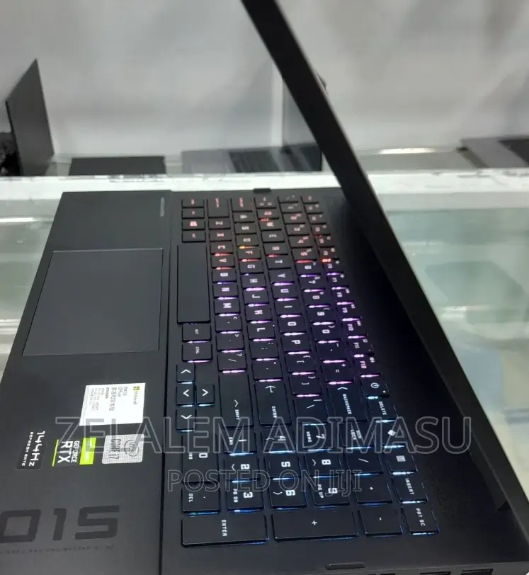 New Laptop HP Omen 15 16GB Intel Core I7 SSD 1T