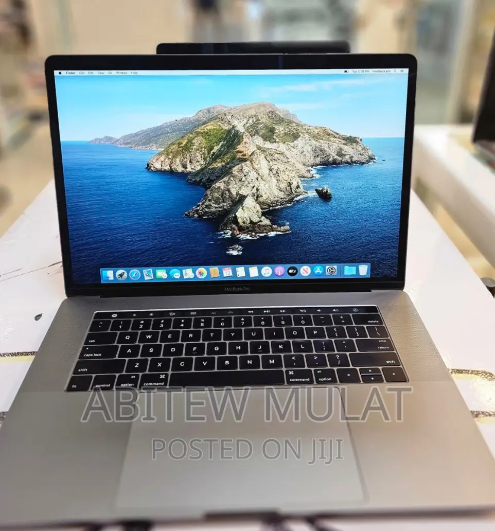 New Laptop Apple MacBook Pro 2016 16GB Intel Core I7 SSD 1T