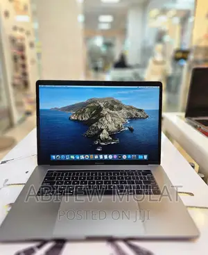 New Laptop Apple MacBook Pro 2016 16GB Intel Core I7 SSD 1T