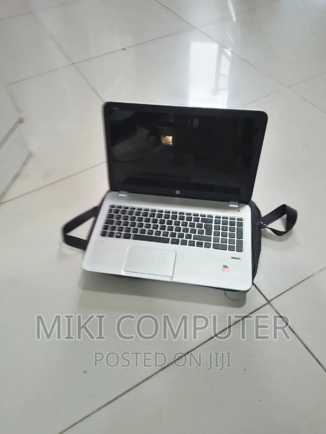 New Laptop HP Envy 4 8GB AMD A8 HDD+SSD 1T