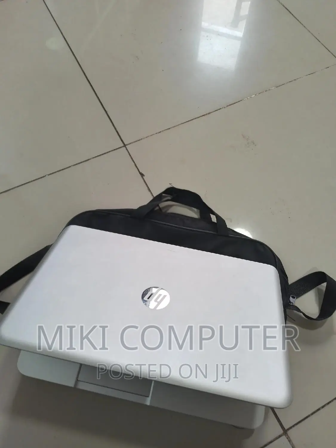 New Laptop HP Envy 4 8GB AMD A8 HDD+SSD 1T