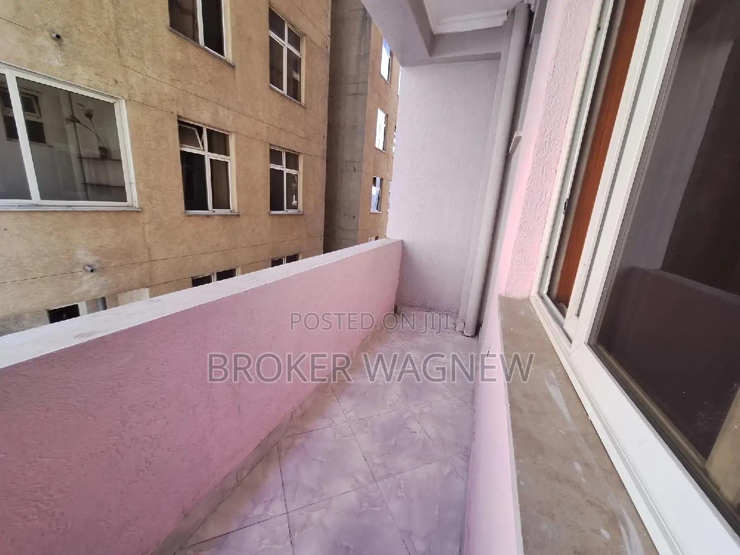 3bdrm Apartment in Kirkos for rent