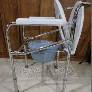 Commode_easy Toileting Access/Disabled Person Use in /House