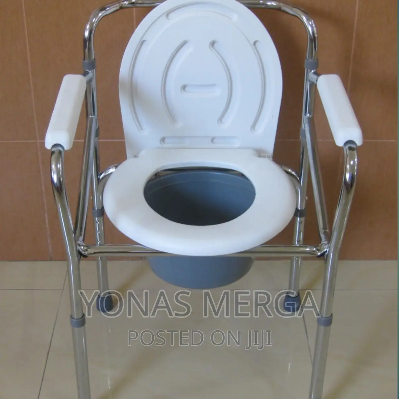 Shower/Toilet/ Chair Pepe -Commode Toilet Chair for Bedroom