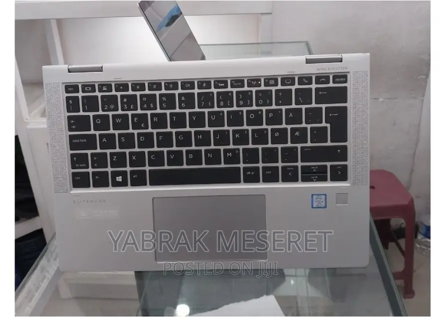 New Laptop HP EliteBook X360 1030 G2 8GB Intel Core I5 SSD 512GB