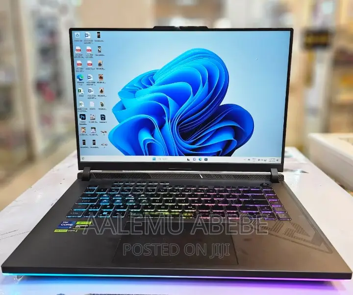 New Laptop Asus ROG Strix G15 16GB Intel Core I7 SSD 1T