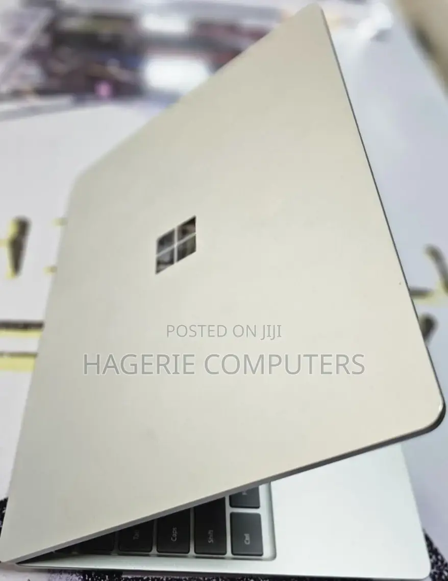 New Laptop Microsoft Surface Pro 7 8GB Intel Core I5 SSD 128GB