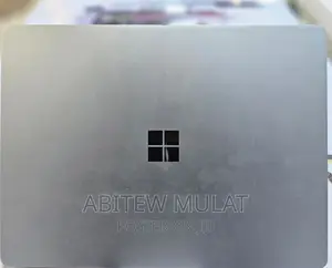 New Laptop Microsoft Surface Pro 7 8GB Intel Core I5 SSD 128GB